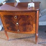 177 5104 CHEST OF DRAWERS